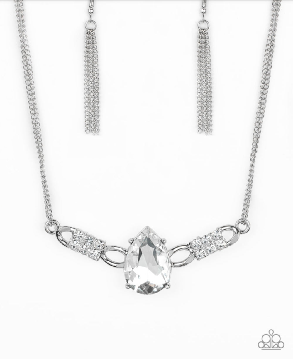 Way to make an Entrance - White Necklace