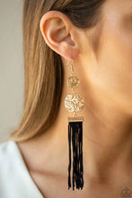 Cargar imagen en el visor de la galería, Lotus Gardens - Gold &amp; Black Earrings (more colors)