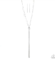 Cargar imagen en el visor de la galería, Forget Me KNOT - Silver Necklace