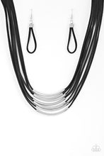 Cargar imagen en el visor de la galería, Walk The WALKABOUT - Black Necklace