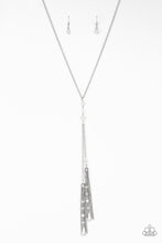 Cargar imagen en el visor de la galería, Timeless Tassels - Silver Necklace