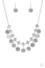 Cargar imagen en el visor de la galería, Walk The Plank - Silver Necklace