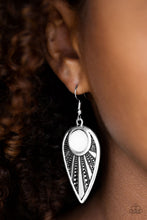 Cargar imagen en el visor de la galería, Take A WALKABOUT - White Earrings