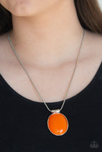 Cargar imagen en el visor de la galería, Rising Stardom - Orange Necklace