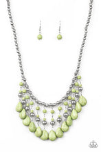 Cargar imagen en el visor de la galería, Rural Revival - Green Necklace