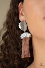 Cargar imagen en el visor de la galería, Insta Inca - Brown Earrings