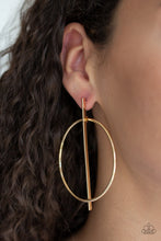 Cargar imagen en el visor de la galería, Vogue Visionary - Gold Earrings