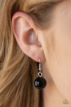 Cargar imagen en el visor de la galería, Floral Fusion - Black Necklace