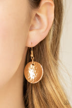 Cargar imagen en el visor de la galería, First Impressions - Gold Necklace