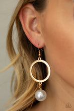 Cargar imagen en el visor de la galería, SoHo Solo - Gold Earrings