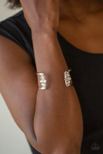 Cargar imagen en el visor de la galería, Glam Power - White Bracelet