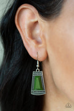 Cargar imagen en el visor de la galería, Lion Den - Green Necklace