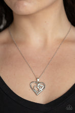 Cargar imagen en el visor de la galería, Cupid Charm - White Necklace