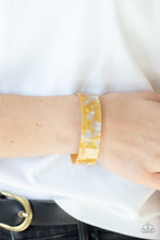 Cargar imagen en el visor de la galería, Glaze Daze - Yellow Bracelet