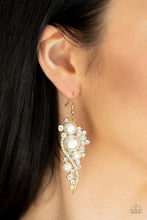 Cargar imagen en el visor de la galería, High-End Elegance - Gold Earrings