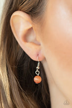 Cargar imagen en el visor de la galería, Serene Serendipity - Orange Necklace