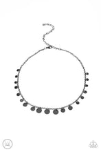 Cargar imagen en el visor de la galería, Minimal Magic - Black Choker Necklace