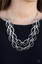 Cargar imagen en el visor de la galería, Status Quo - Silver Necklace