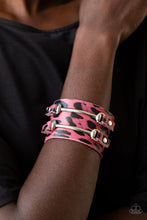 Cargar imagen en el visor de la galería, Safari Scene - Pink Bracelet