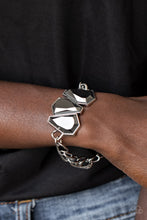 Cargar imagen en el visor de la galería, Raw Radiance - Silver Bracelet