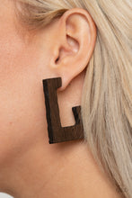 Cargar imagen en el visor de la galería, The Girl Next OUTDOOR - Brown Earrings