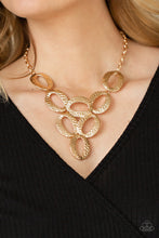 Cargar imagen en el visor de la galería, OVAL The Limit - Gold Necklace