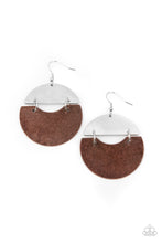Cargar imagen en el visor de la galería, Watching The Sunrise - Copper Earrings