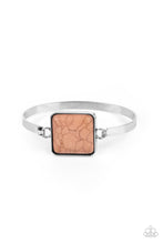 Cargar imagen en el visor de la galería, Turning a CORNERSTONE - Brown Bracelet