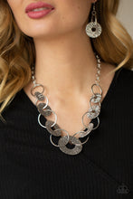 Cargar imagen en el visor de la galería, Industrial Envy - Silver Necklace