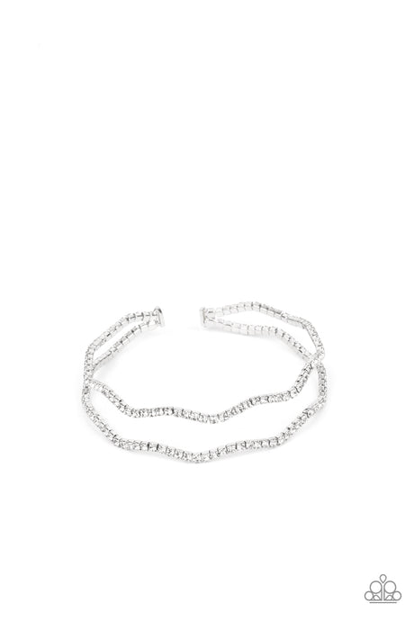 Delicate Dazzle - White Bracelet