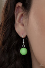 Cargar imagen en el visor de la galería, POP-ular Opinion - Green Necklace
