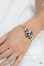 Cargar imagen en el visor de la galería, Modern Meadow - Purple Bracelet