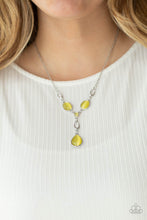 Cargar imagen en el visor de la galería, Ritzy Refinement - Yellow Necklace