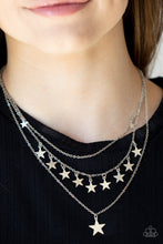 Cargar imagen en el visor de la galería, Americana Girl - Silver Necklace
