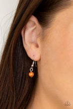 Cargar imagen en el visor de la galería, Time To Hit The ROAM - Orange Necklace