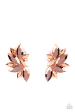 Cargar imagen en el visor de la galería, Instant Iridescence - Copper Earrings
