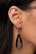 Cargar imagen en el visor de la galería, METALHEAD Count - Black Necklace