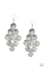 Cargar imagen en el visor de la galería, How CHIME Flies - Silver Earrings