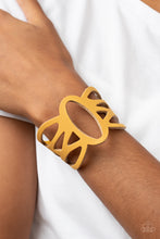 Cargar imagen en el visor de la galería, Rural Rodeo - Yellow Bracelet