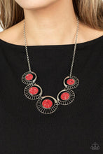 Cargar imagen en el visor de la galería, Elliptical Effervescence - Red Necklace