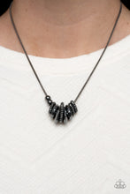 Cargar imagen en el visor de la galería, Mechanical Mischief - Black Necklace