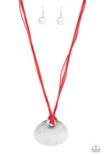 Cargar imagen en el visor de la galería, Rural Reflex - Red Necklace