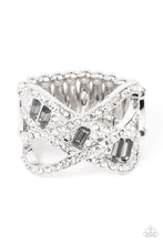 Cargar imagen en el visor de la galería, Triple Threat Twinkle - Silver Ring