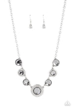 Cargar imagen en el visor de la galería, Extravagant Extravaganza - Silver Necklace