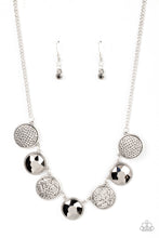 Cargar imagen en el visor de la galería, Urban Elite - Silver Necklace