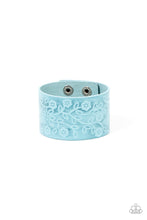 Cargar imagen en el visor de la galería, Rosy Wrap Up - Blue Bracelet