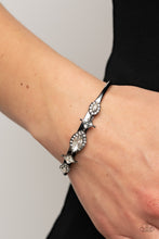 Load image into Gallery viewer, Disarming Dazzle - Black Bracelet