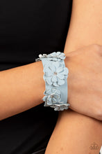 Cargar imagen en el visor de la galería, What Do You Pro-POSIES - Blue Bracelet