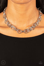 Cargar imagen en el visor de la galería, Tough Crowd - Silver Necklace