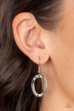 Cargar imagen en el visor de la galería, Ive got the Power - Silver Necklace